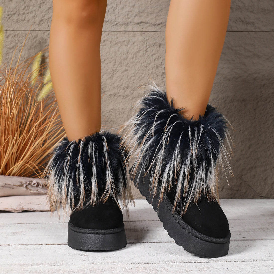 Womens Insulated Snow Boots With Fleece Lining, Thick Sole, And Furry Shaft